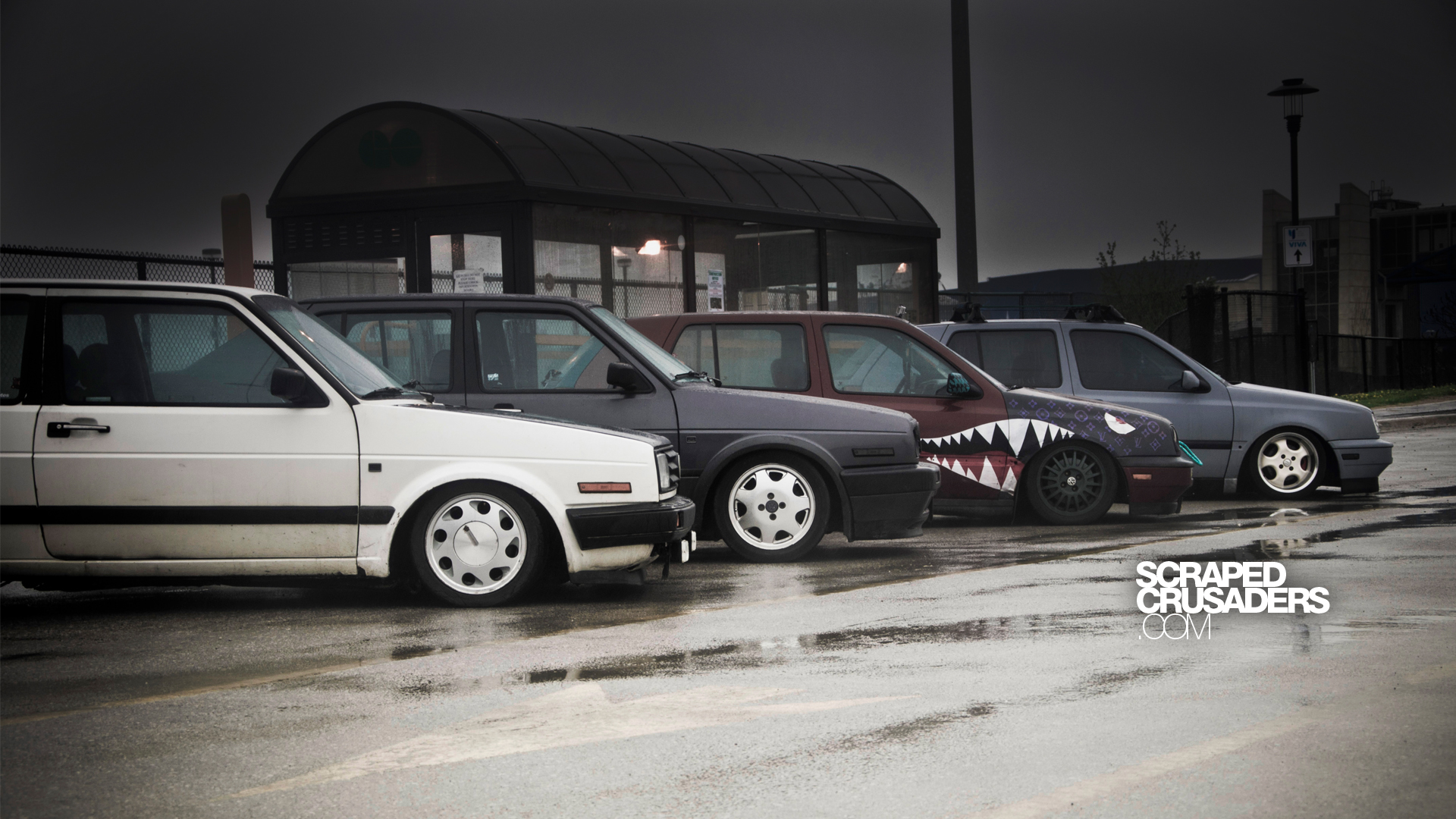 Auto Sport 2011: Wide wallpaper Cars and Girls