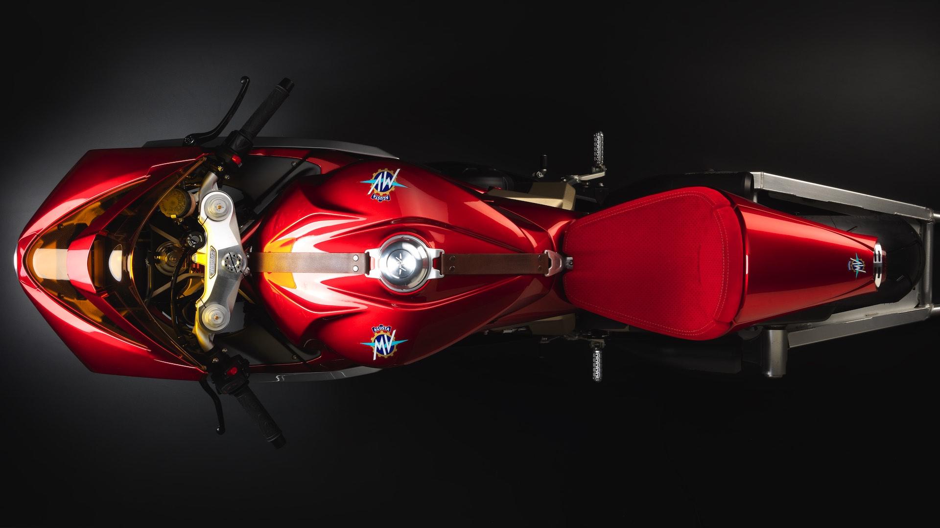 MV Agusta Superveloce 800 Wins Concorso d'Eleganza Villa d'Este