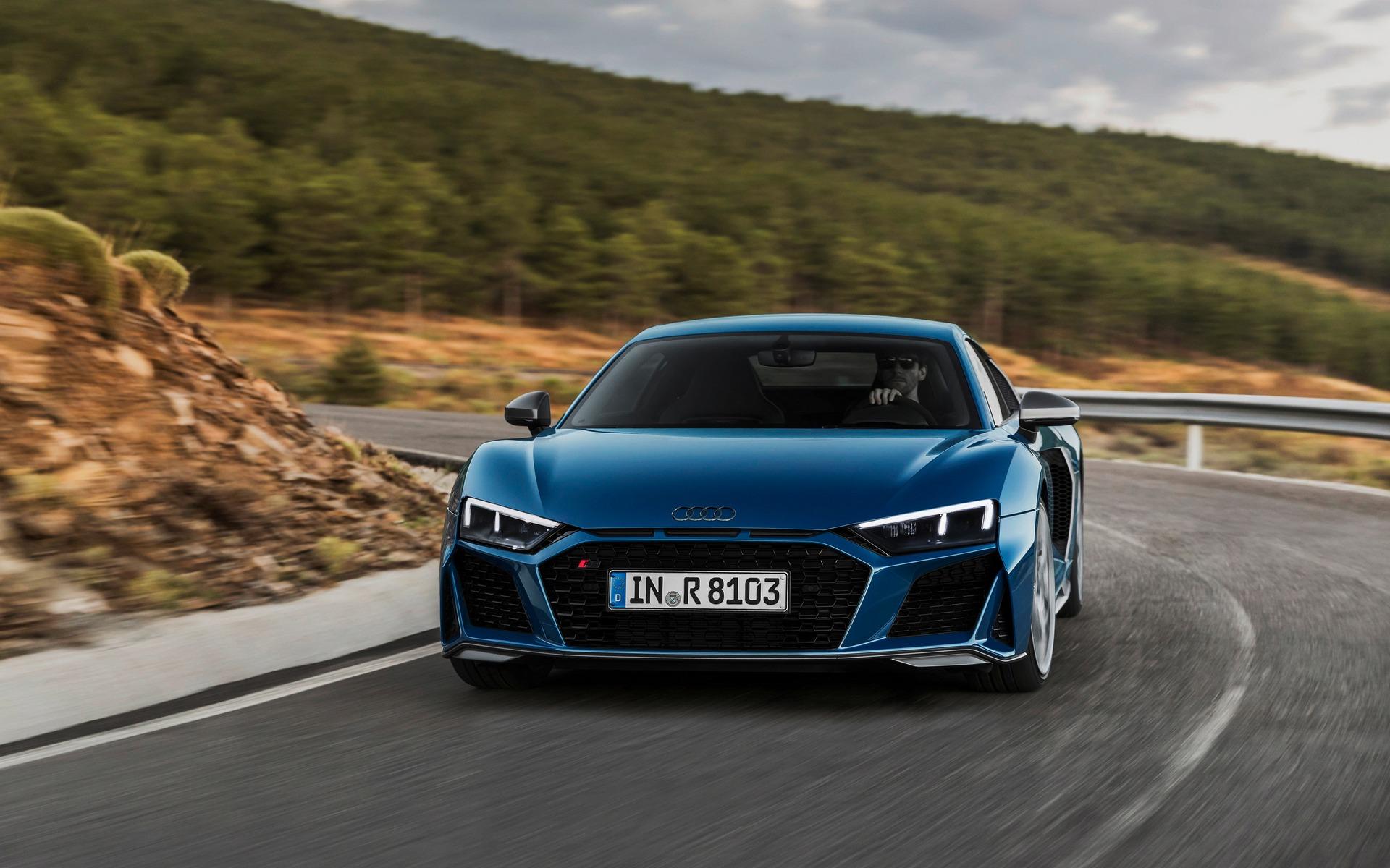 Significant Updates for the 2019 Audi R8 Car Guide