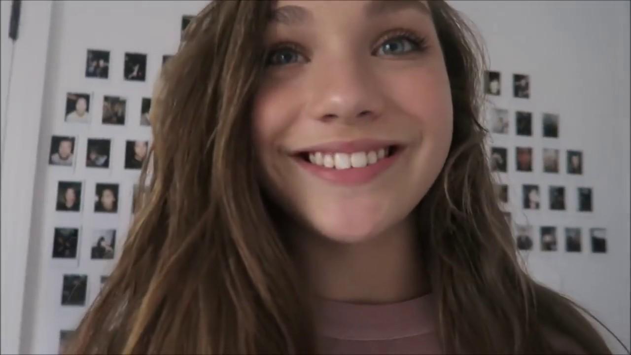 Maddie And Mackenzie Ziegler's L Ziegler Photo