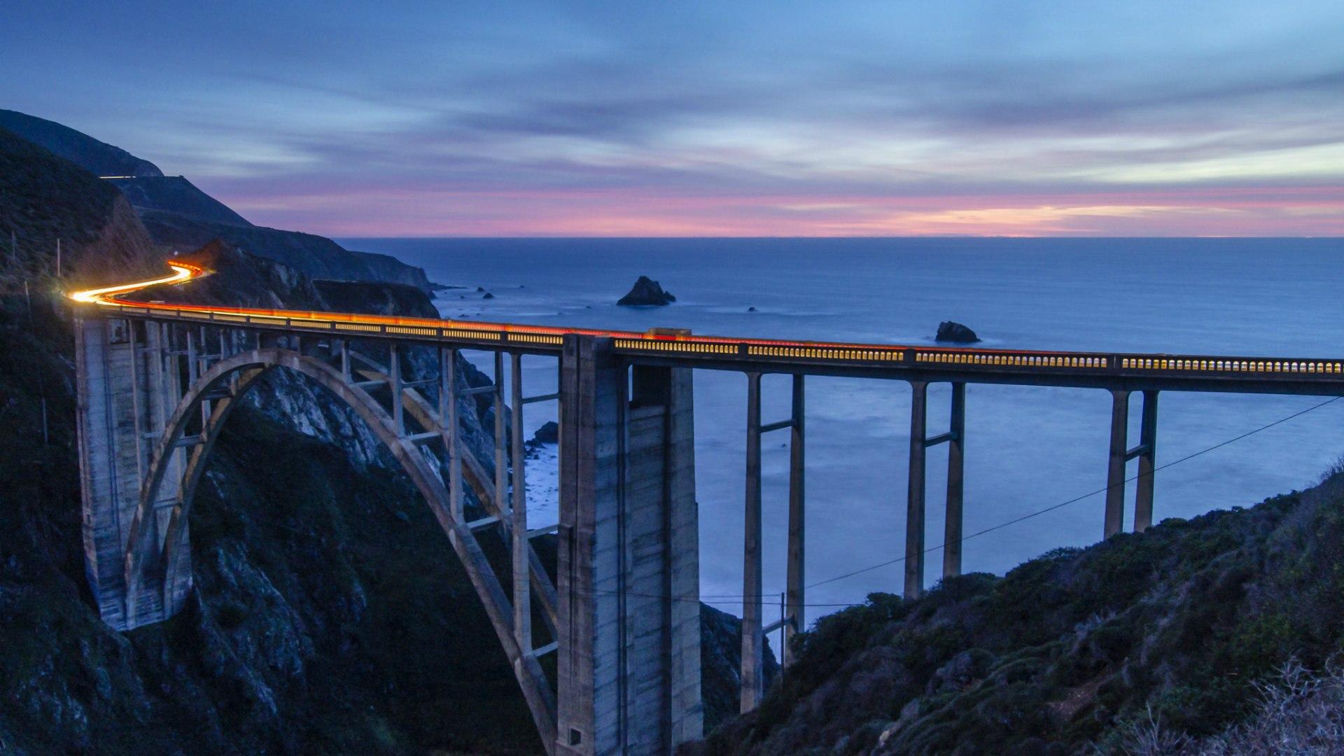 Bixby Bridge in Big Sur, California, USA Desktop wallpaper