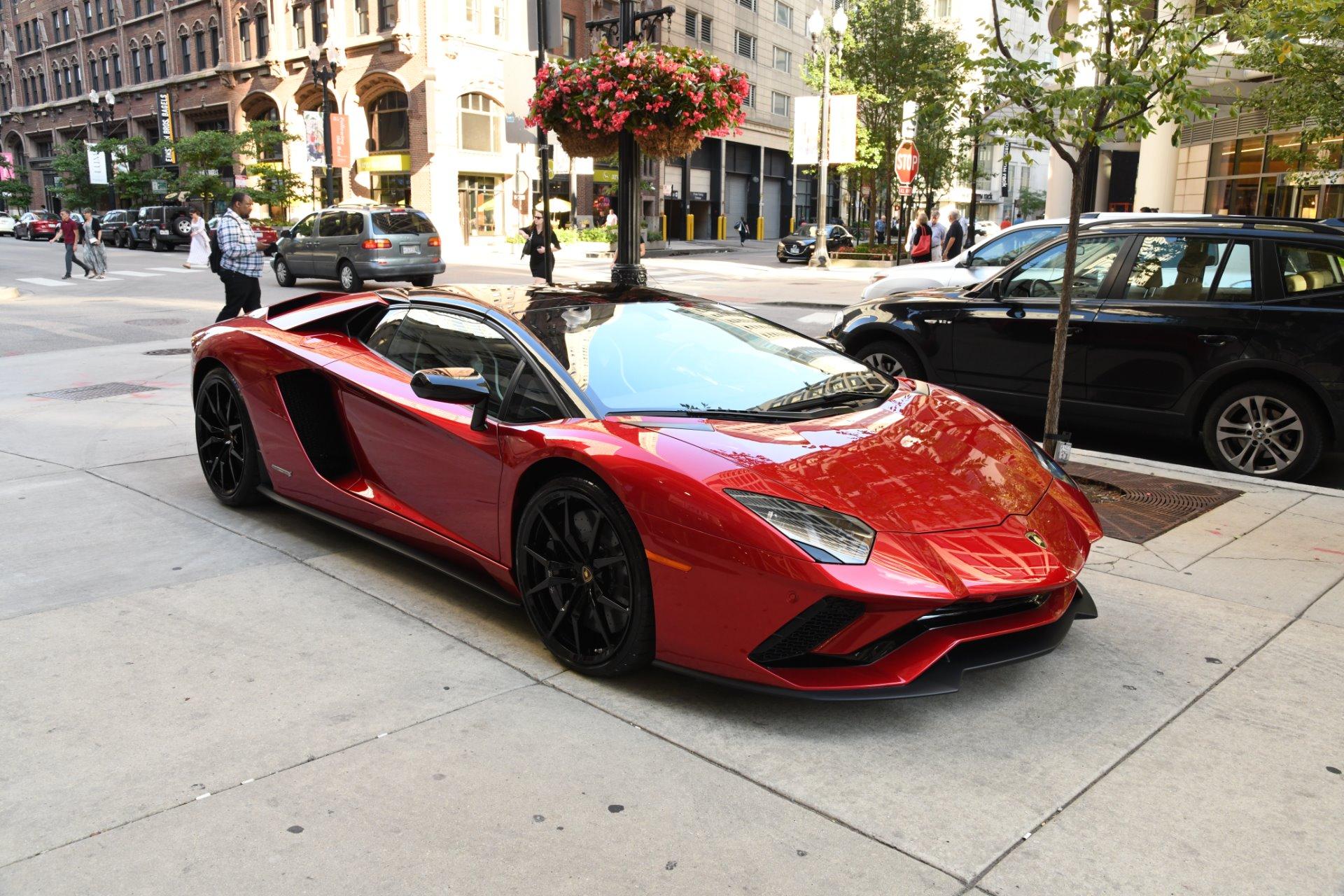 Lamborghini aventador s roadster