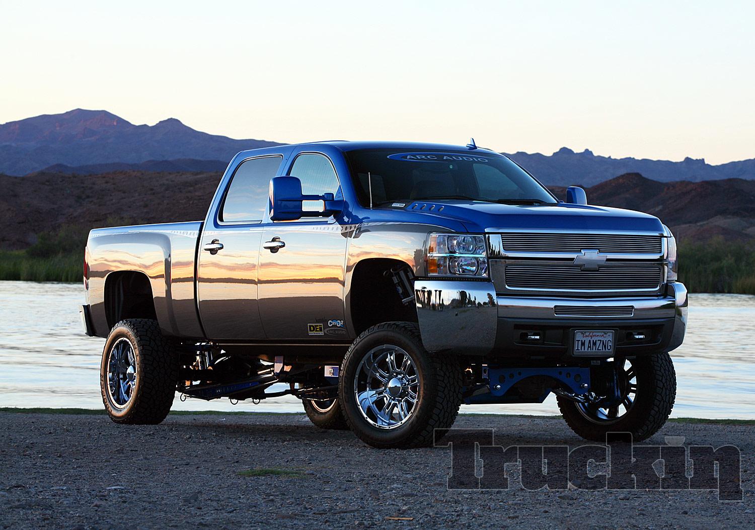 Lifted Duramax Wallpaper