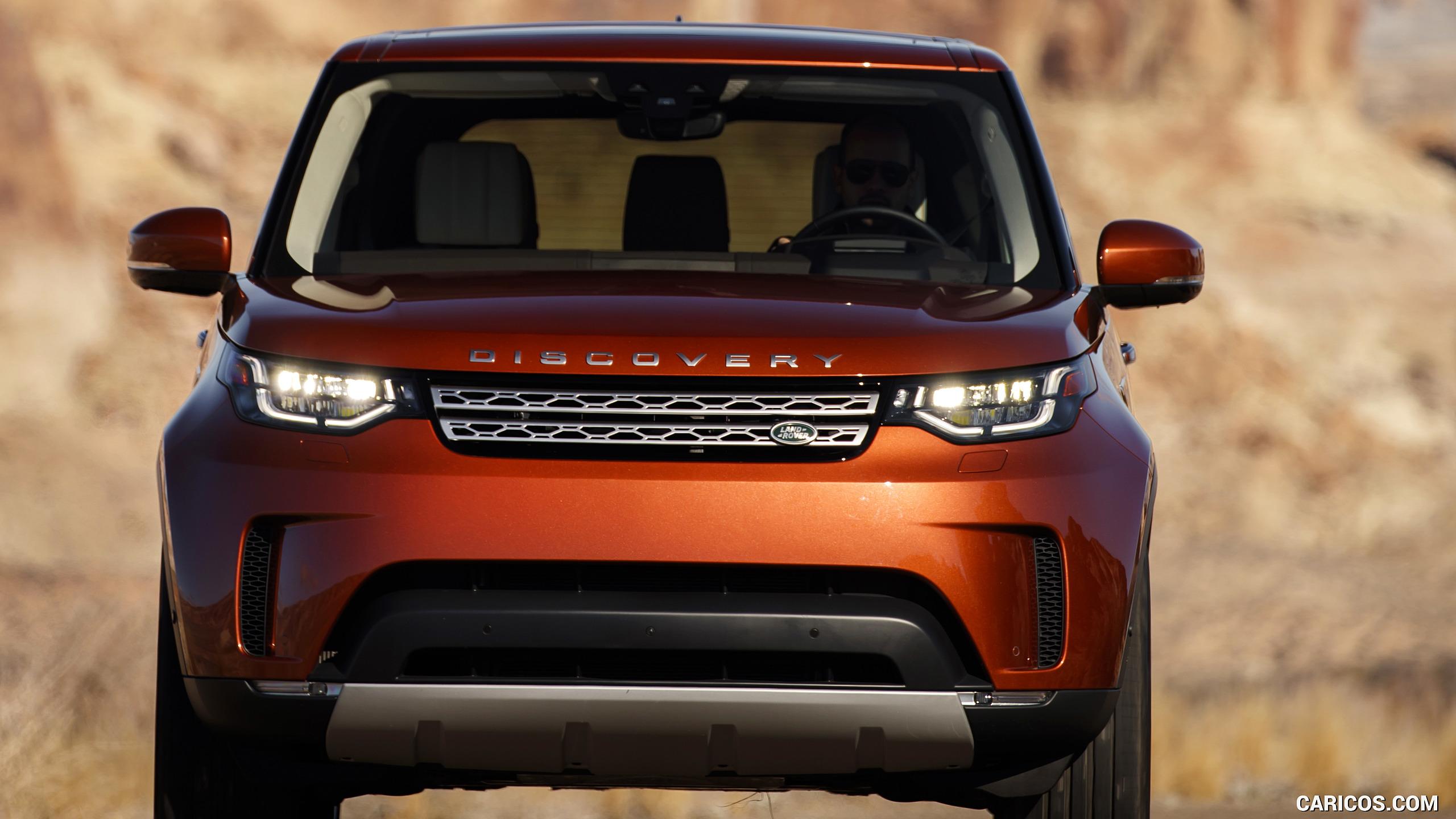 Land Rover Discovery HSE Td6 Color: Namib Orange; US