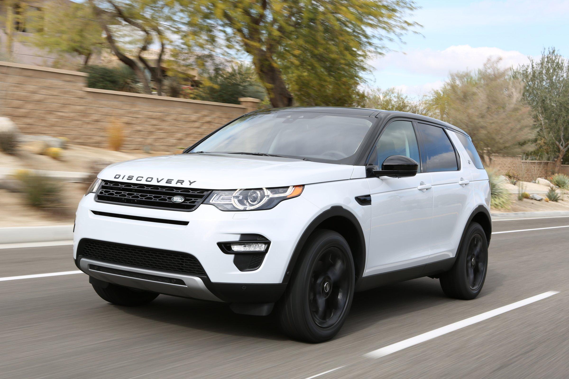Land Rover Discovery Sport HSE Luxury Black Design Pack cars