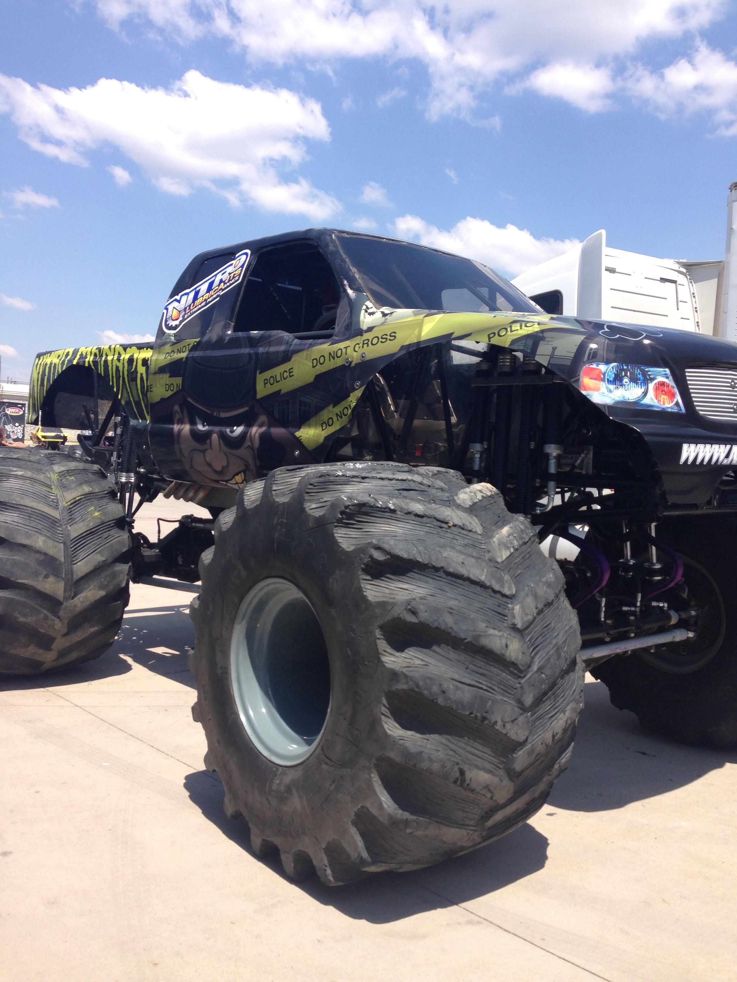 My uncles monster truck. Murica!