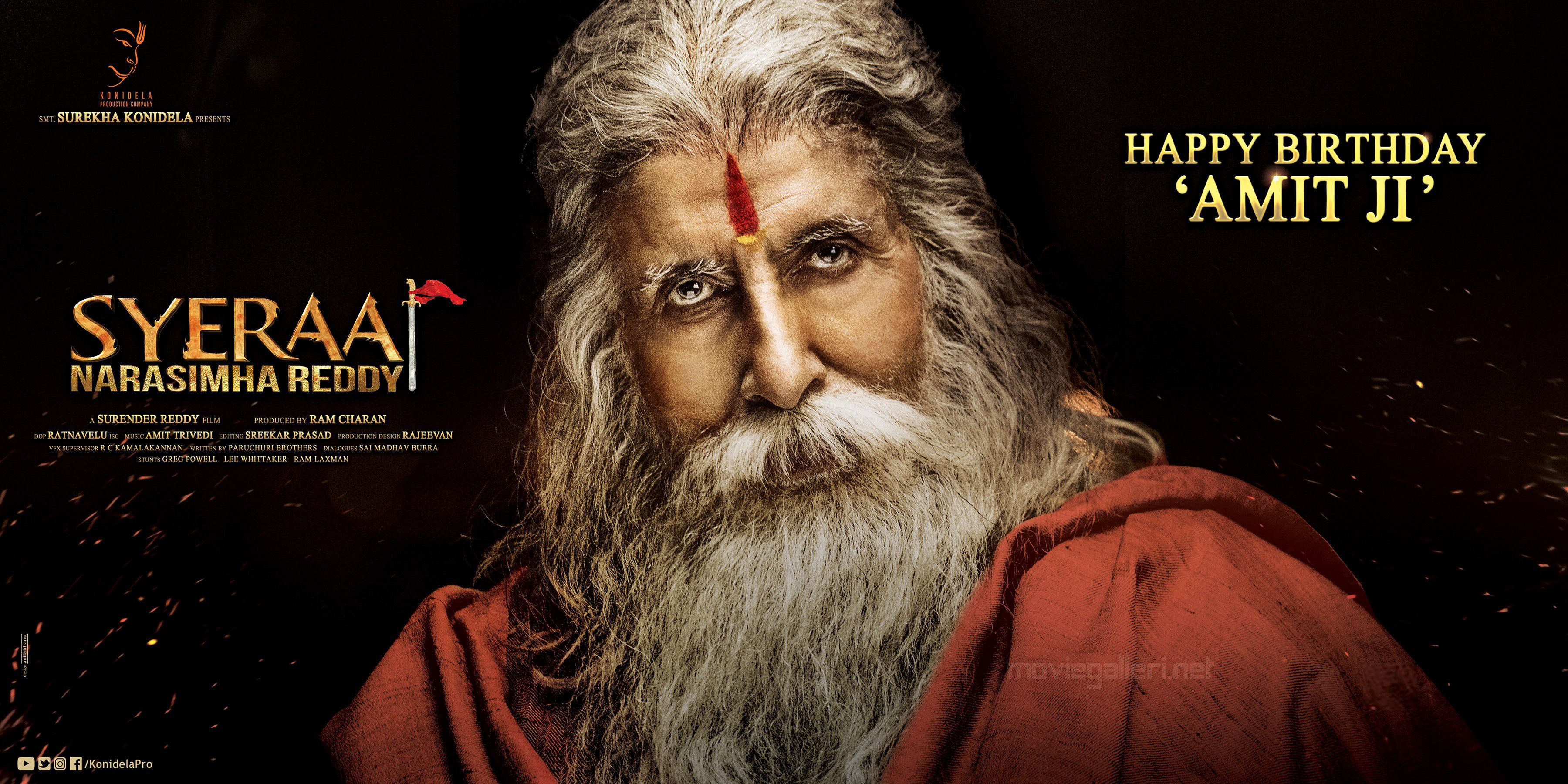 Amitabh Bachchan as Gosayi Venkanna in Syeraa Narasimha