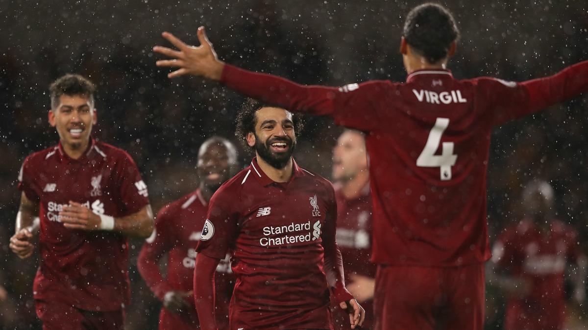 Van Dijk lauds 'scary' Liverpool trio Salah, Firmino