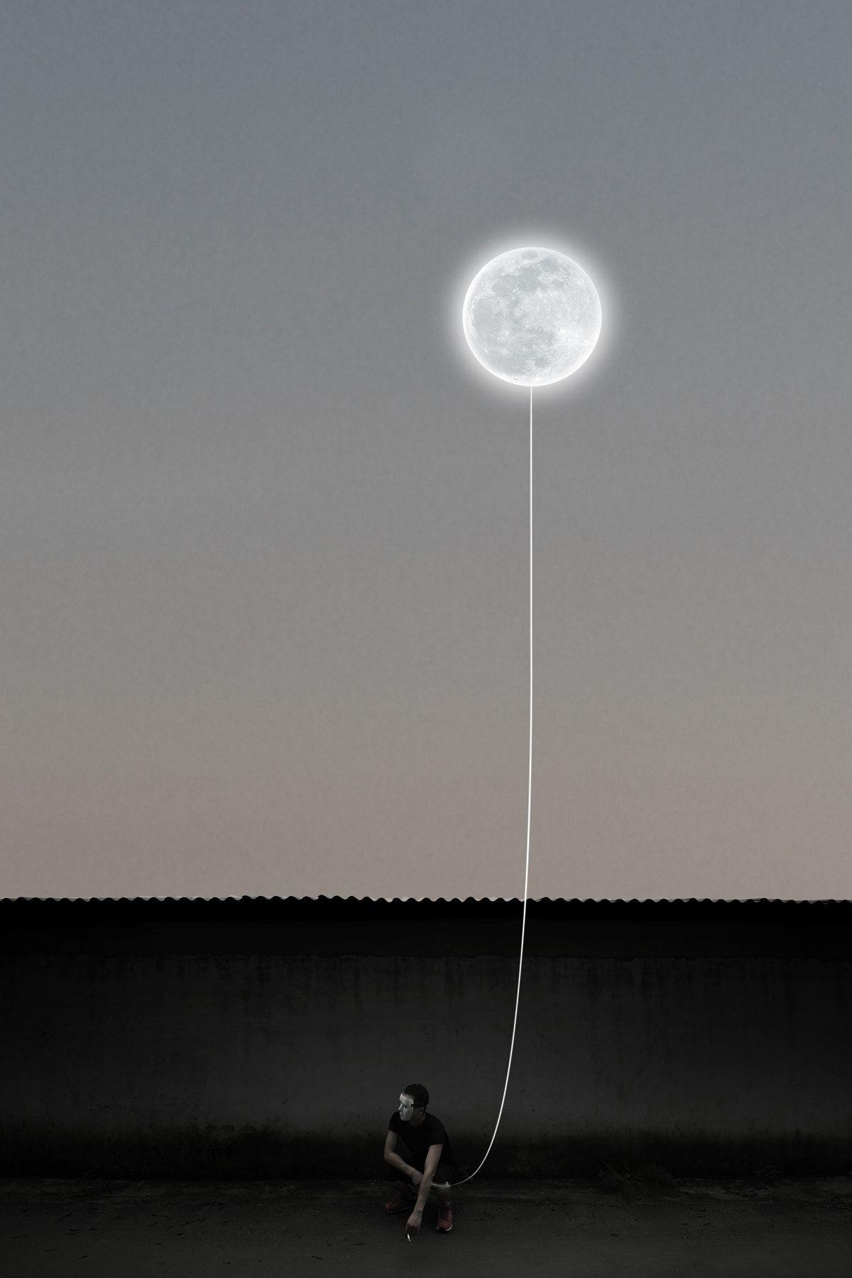 Moon Balloon. Photo By Yang Xiao. Moon balloon, Photo art