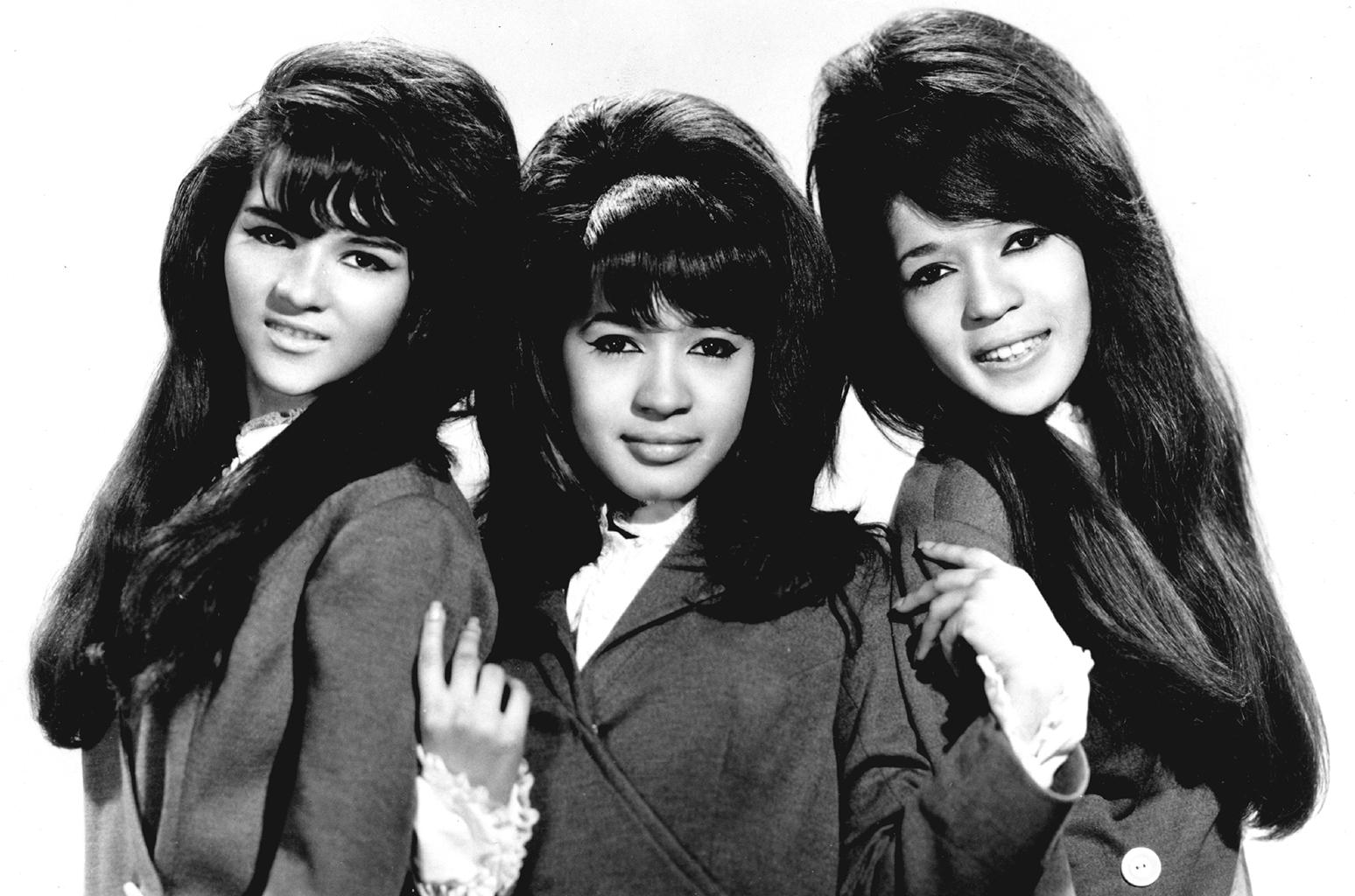 Andy Williams, The Ronettes & More Hot 100 Chart Moves