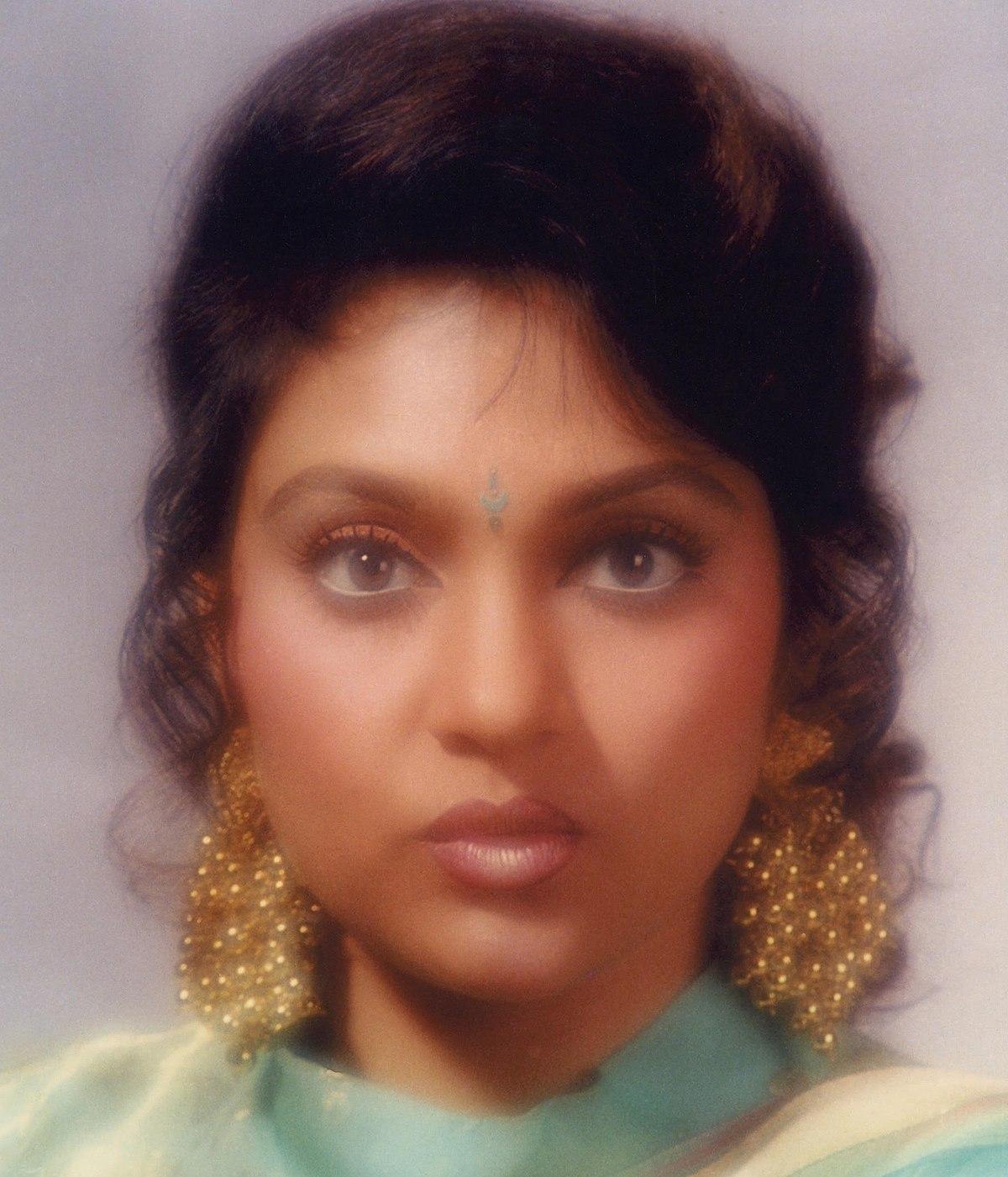 Madhavi (actress)