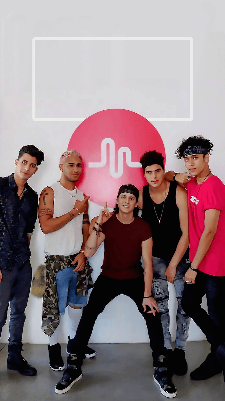 Beso by CNCO on TIDAL