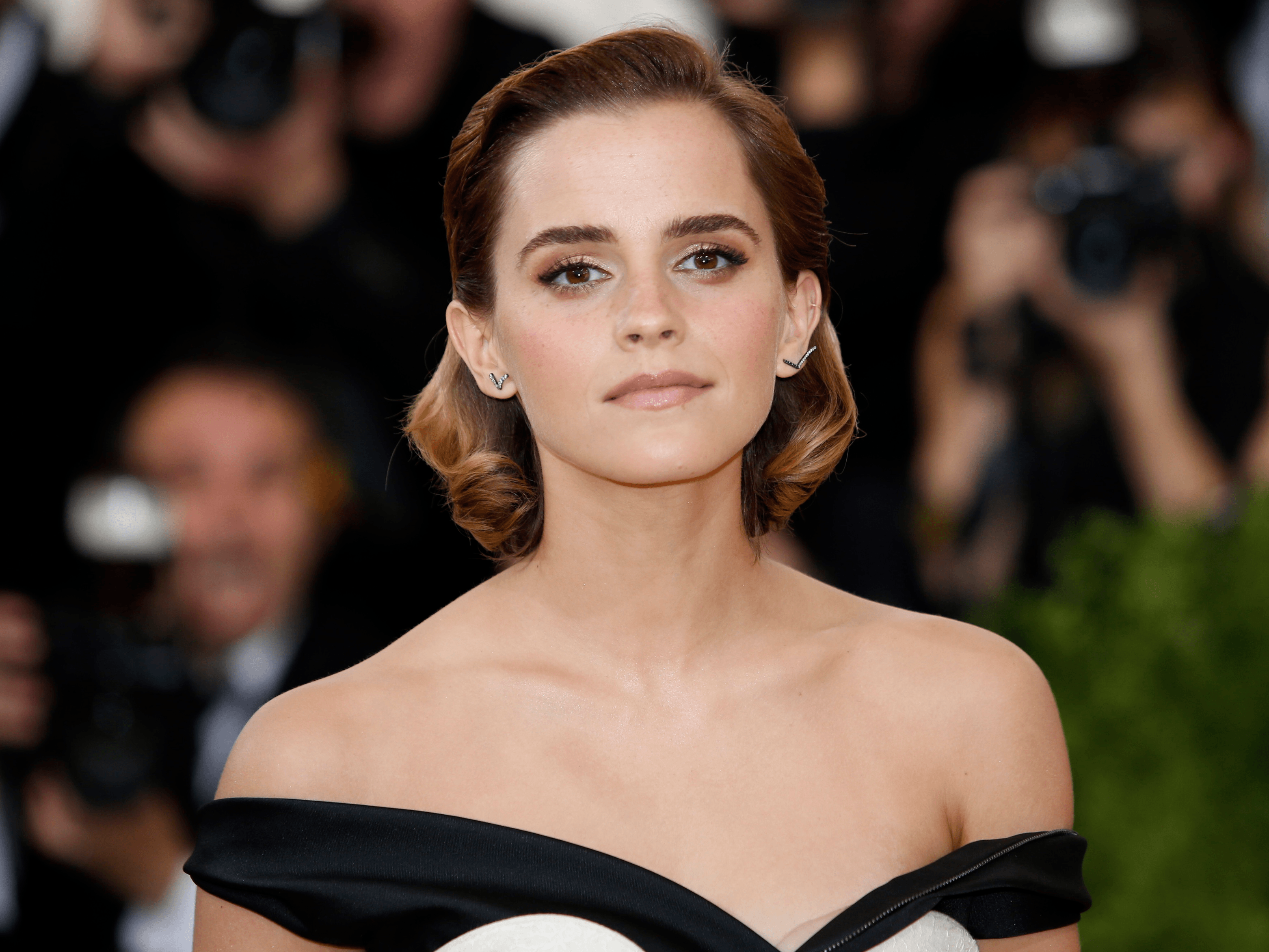 Actress. Free Download HD Desktop Wallpaper Background Image