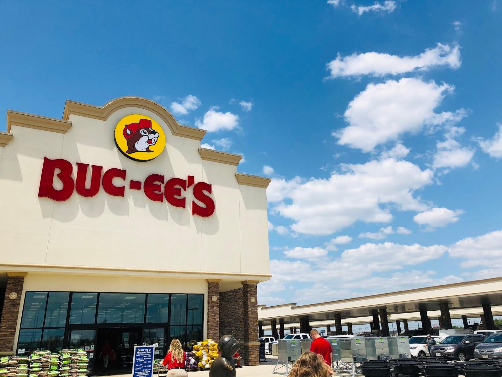 Buc ees gas station hires stock photography and images  Alamy
