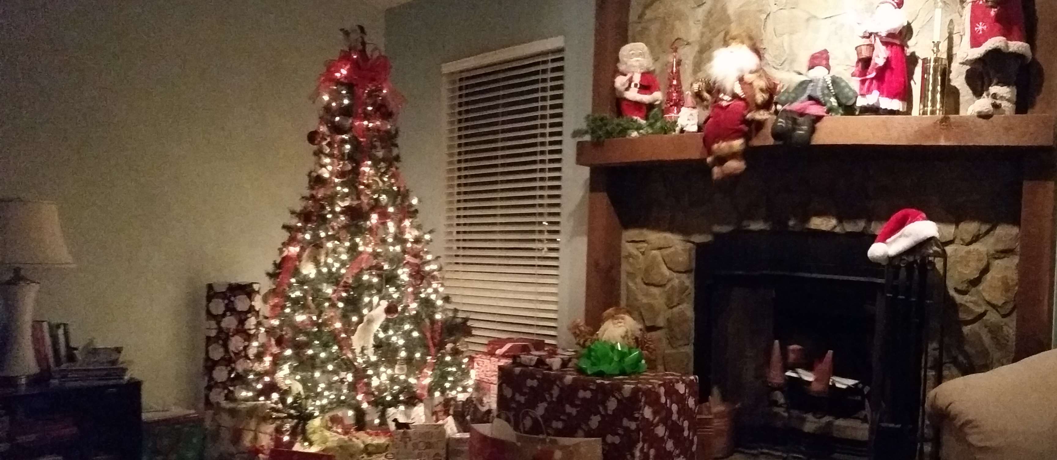 christmas, christmas decor, fireplace, rustic