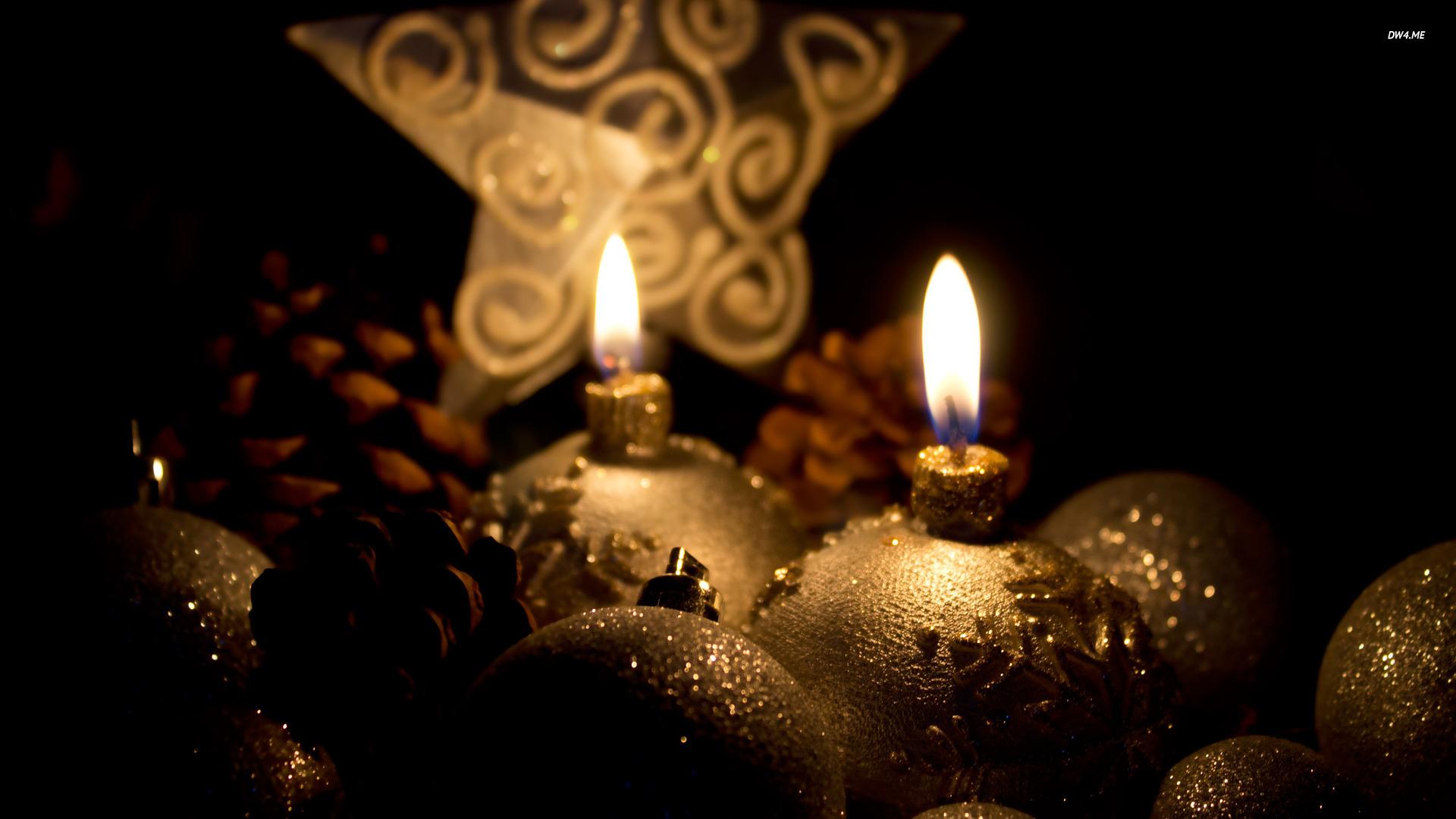 Free Christmas Candle Wallpaper