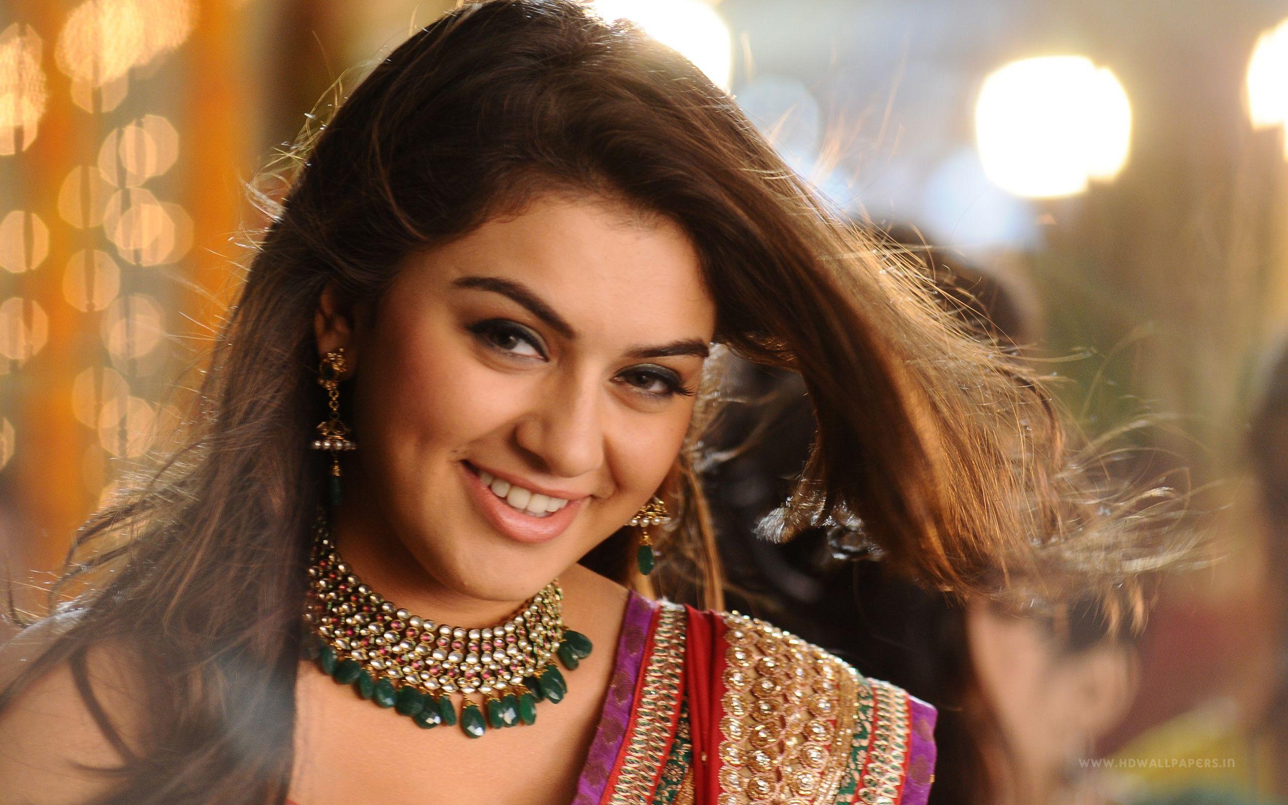 Hansika HD Wallpaper