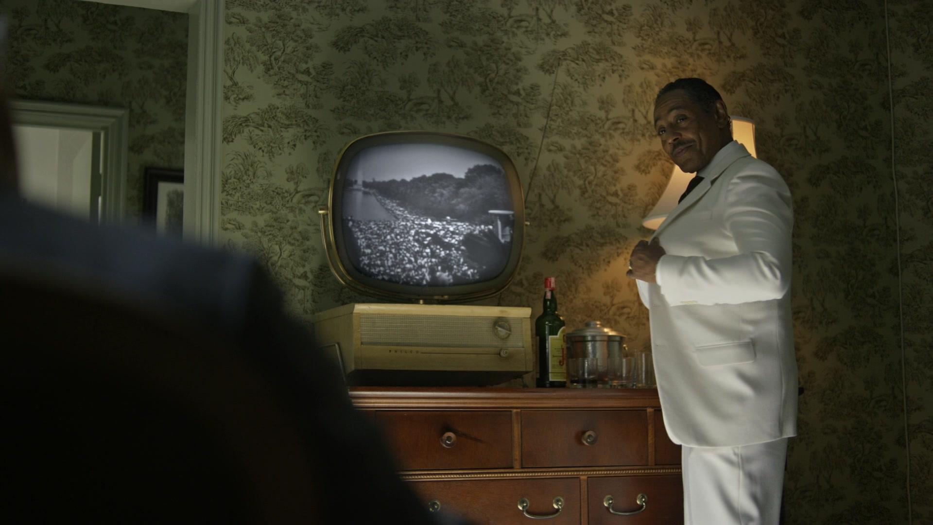 J&B Scotch Whisky Enjoyed by Giancarlo Esposito as Adam