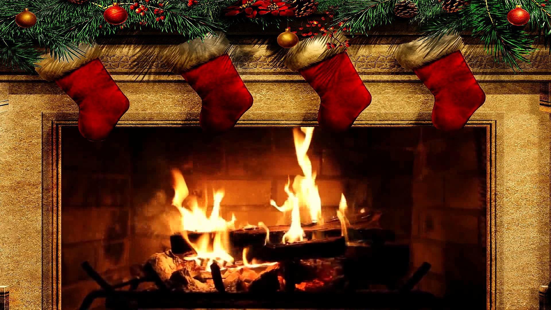 √ Christmas Fireplace Wallpaper