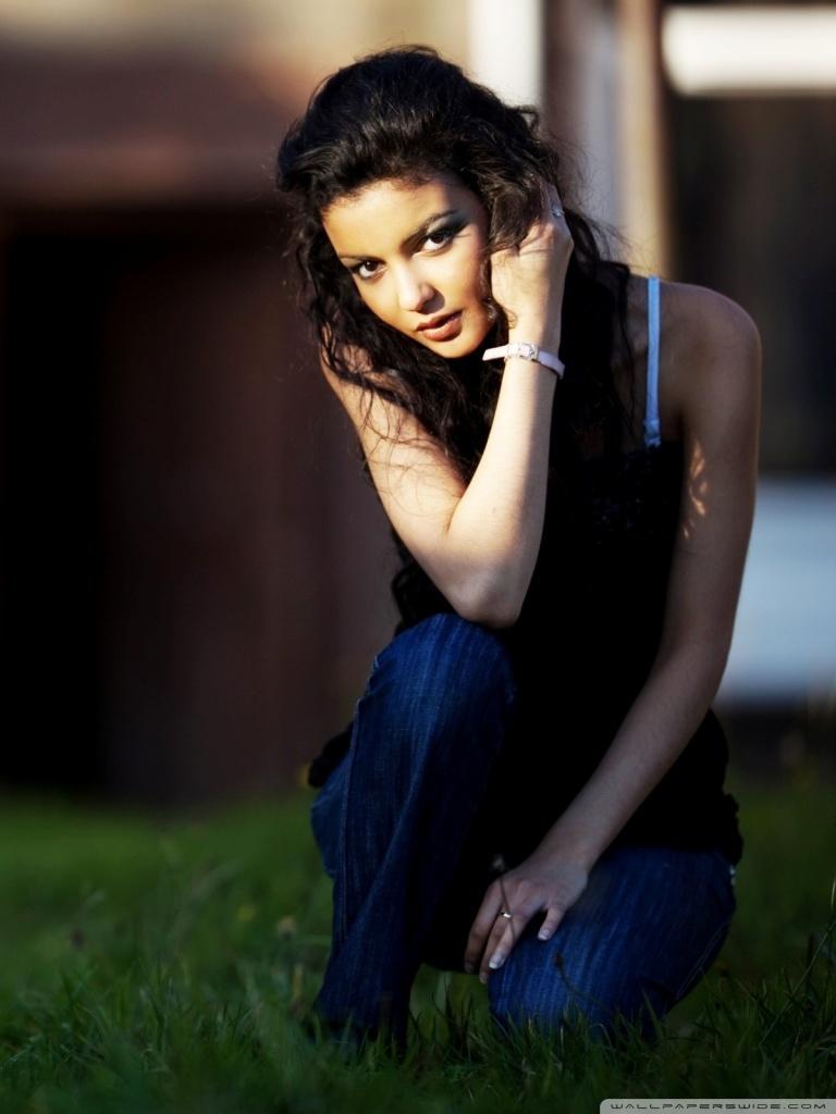 Alone Girl Mobile HD Wallpapers Wallpaper Cave