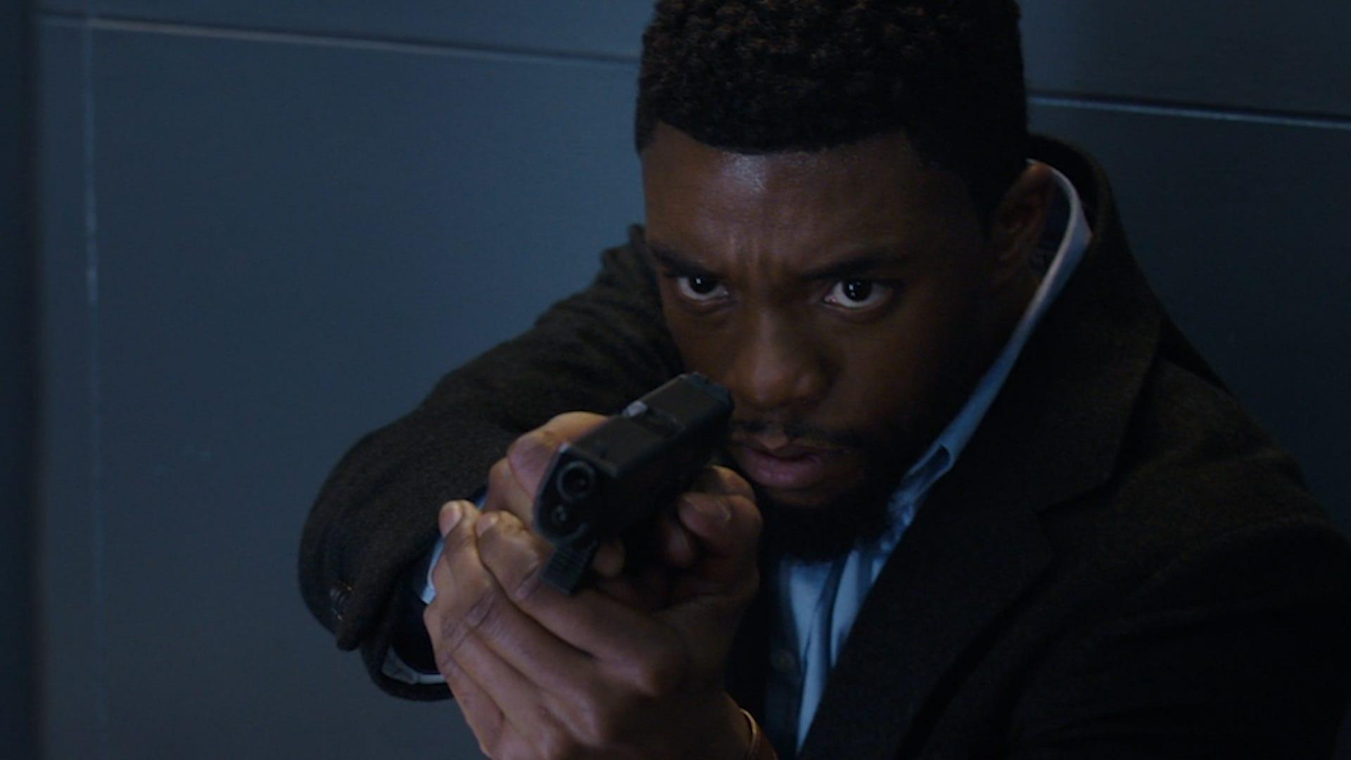 Chadwick Boseman shuts down Manhattan in '21 Bridges' trailer