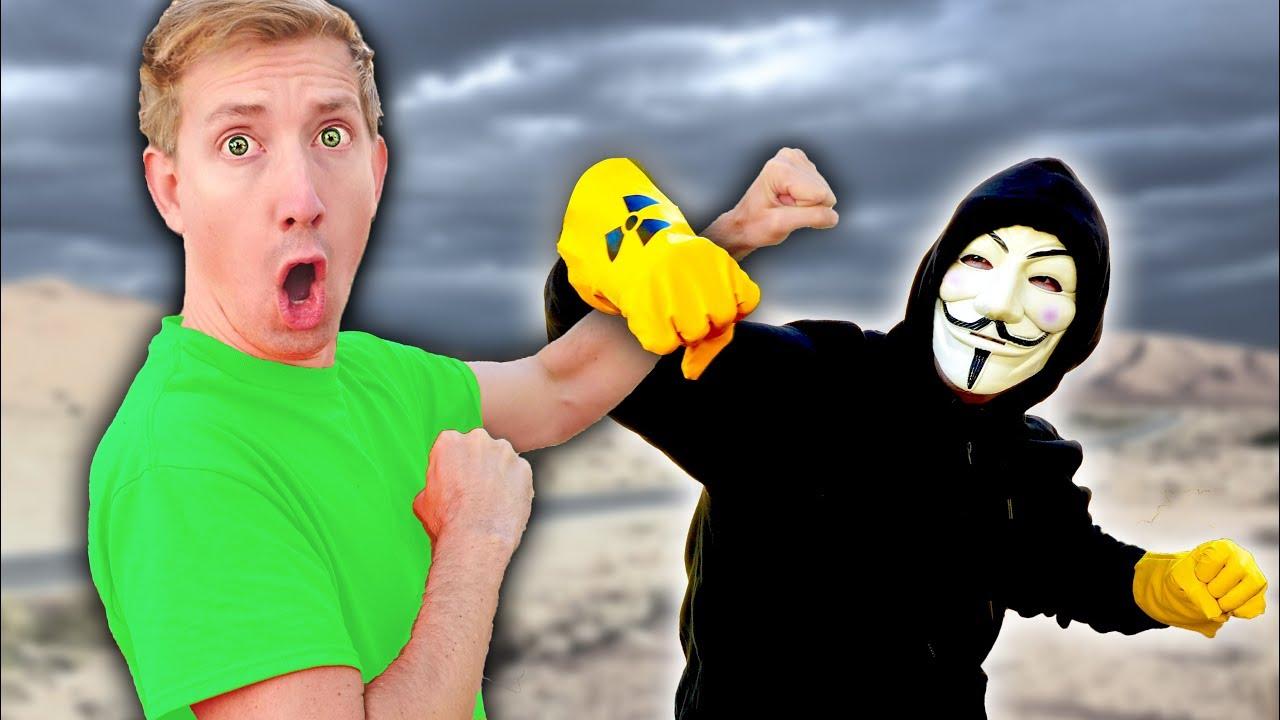 CWC vs PROJECT ZORGO in Real Life NINJA BATTLE ROYALE & Chase Searching for Abandoned Riddles