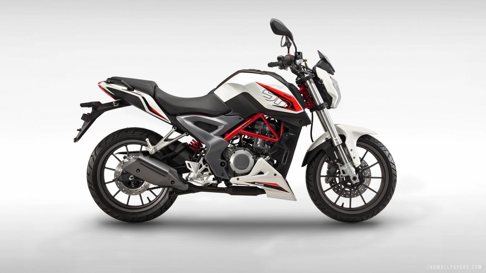 DSK Benelli TNT 25 Launch in November
