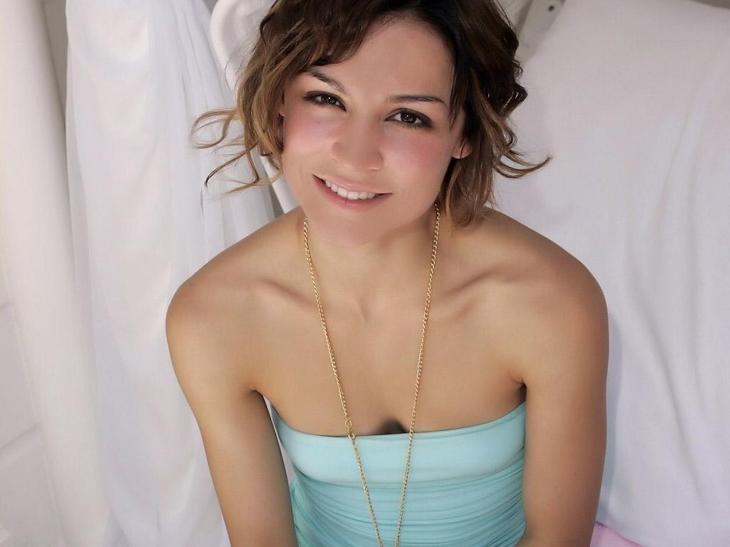 Samaire Armstrong Armstrong Wallpaper 774748