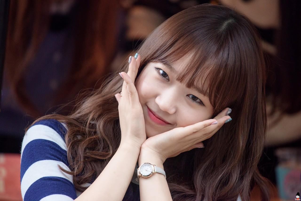 Choi Yoo-jung Wallpapers - Wallpaper Cave