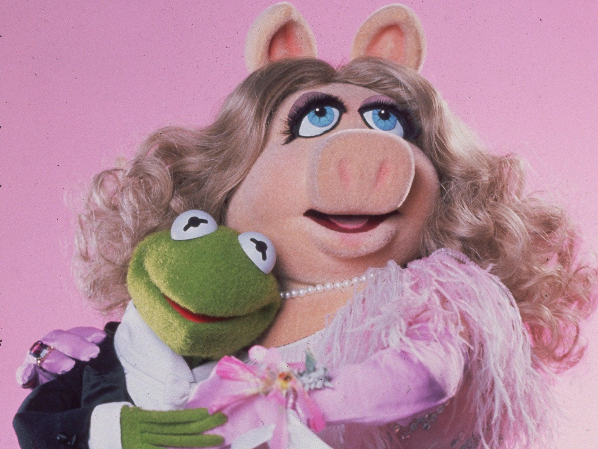 Miss Piggy and Kermit have split up, in latest