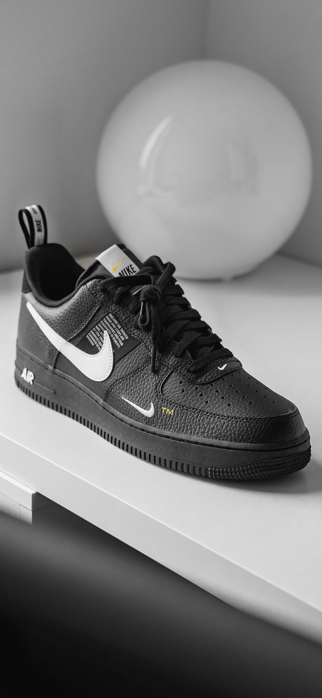 Nike Air Force 1 Wallpapers for iPhone X, 8, 7, 6