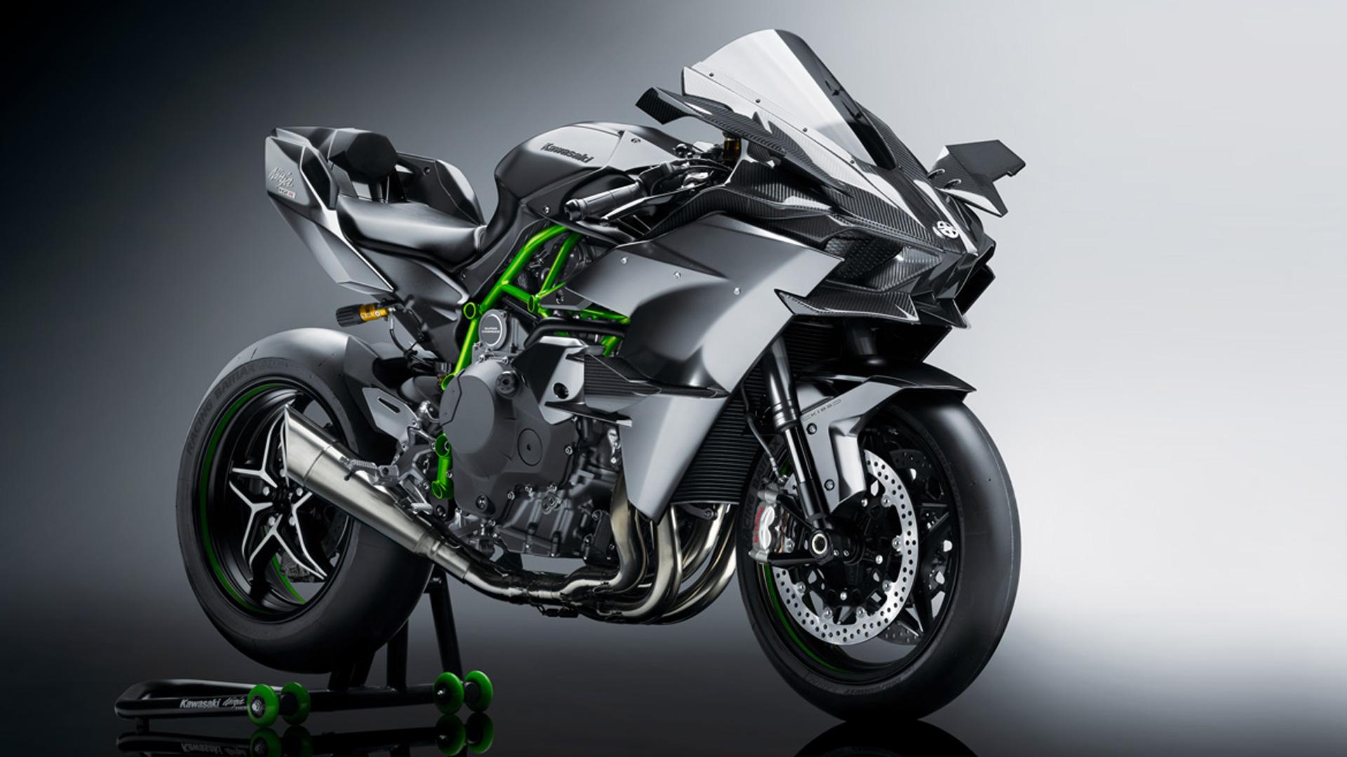 Kawasaki Ninja H2R 2019 STD, Mileage, Reviews