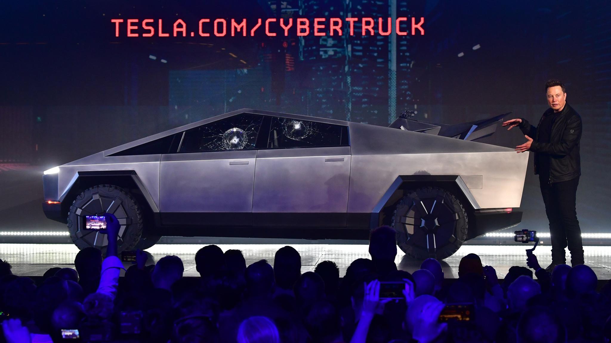 Tesla Cybertruck hauls relief for GM and Ford