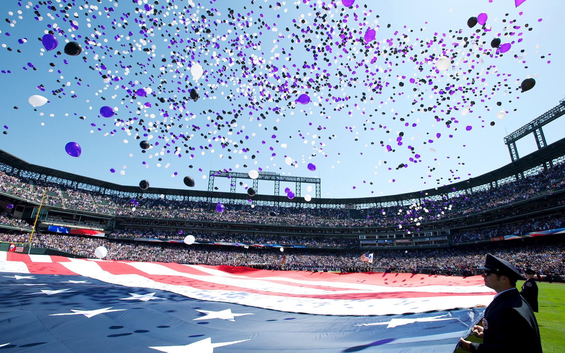 Opening Day Wallpaper. Holiday
