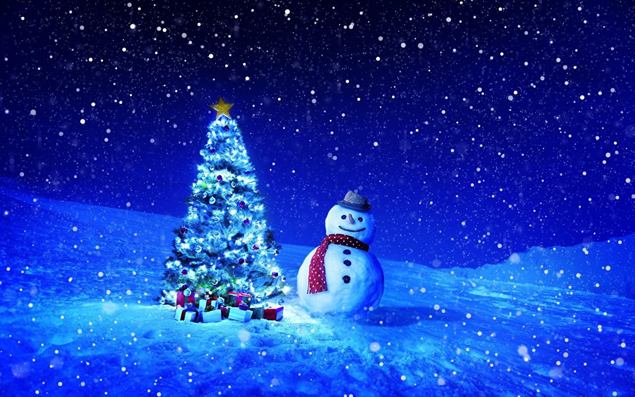 Desktop Wallpaper Christmas New Year tree Snow Snowman night time