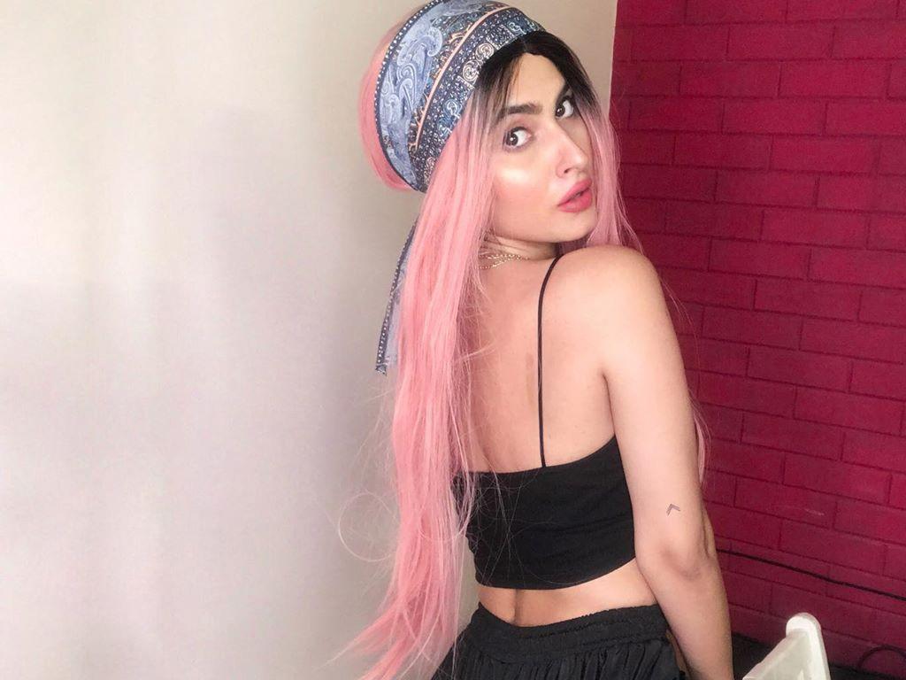 Karishma Sharma HD Wallpaper. Latest Karishma Sharma