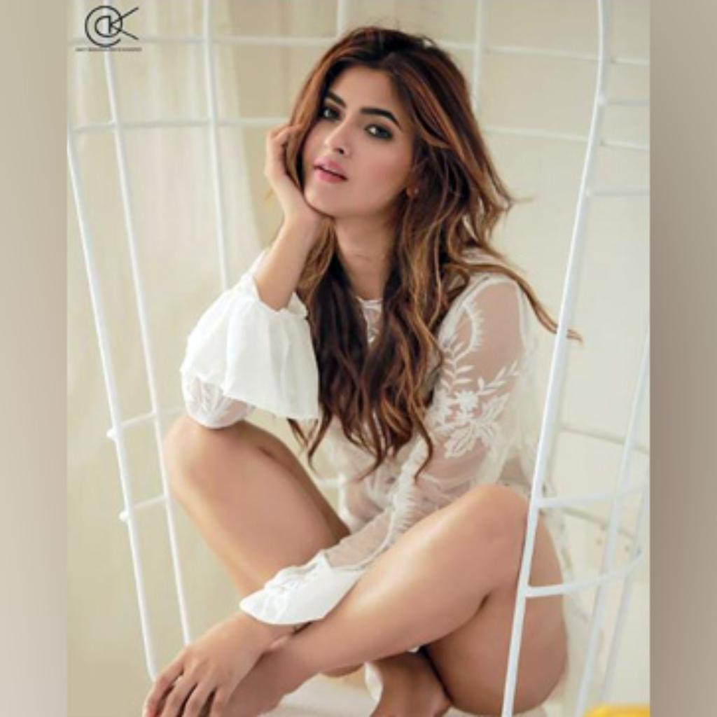 Ragini MMS Returns star Karishma Sharma's latest photo shoot