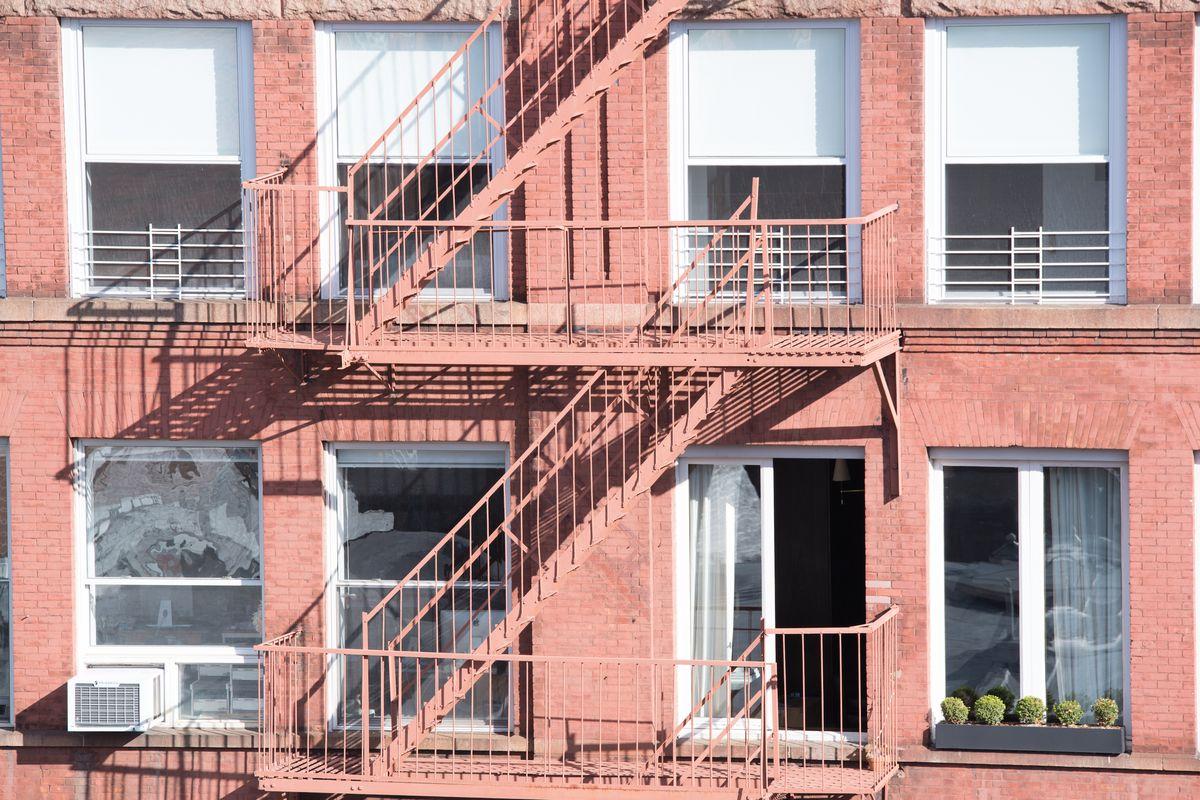 What are landlords required to provide in New York