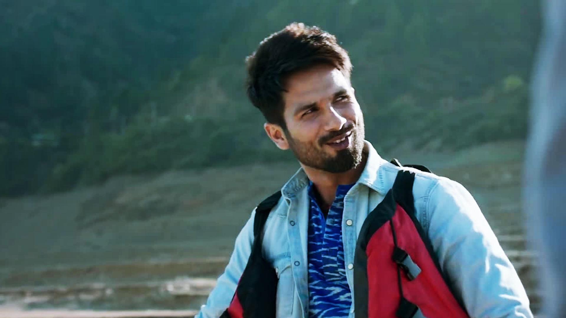 Shahid Kapoor Batti Gul Meter Chalu Background Wallpaper