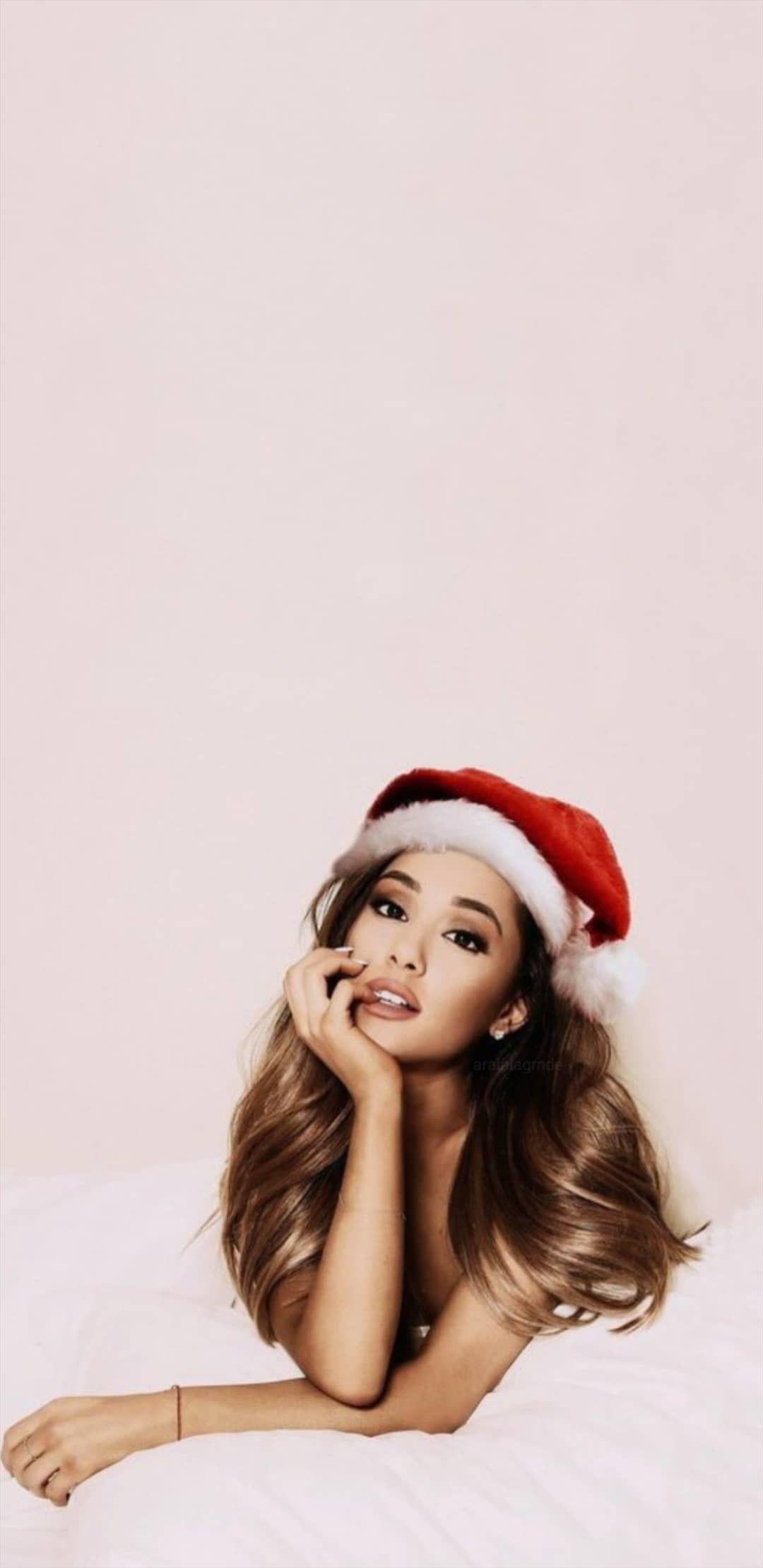 ariana grande christmas wallpaper, Ariana