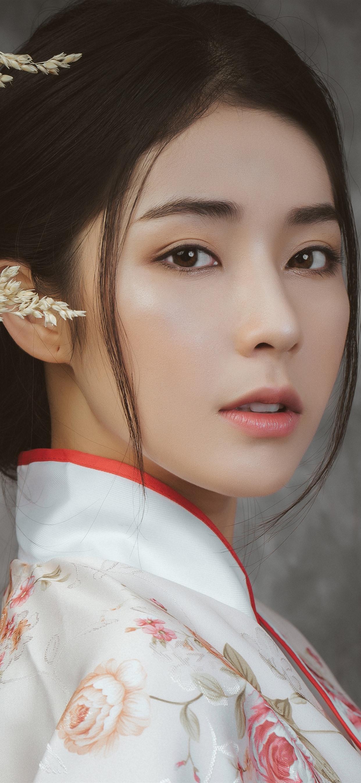Beautiful Chinese girl, face, hairstyle, reeds 1242x2688