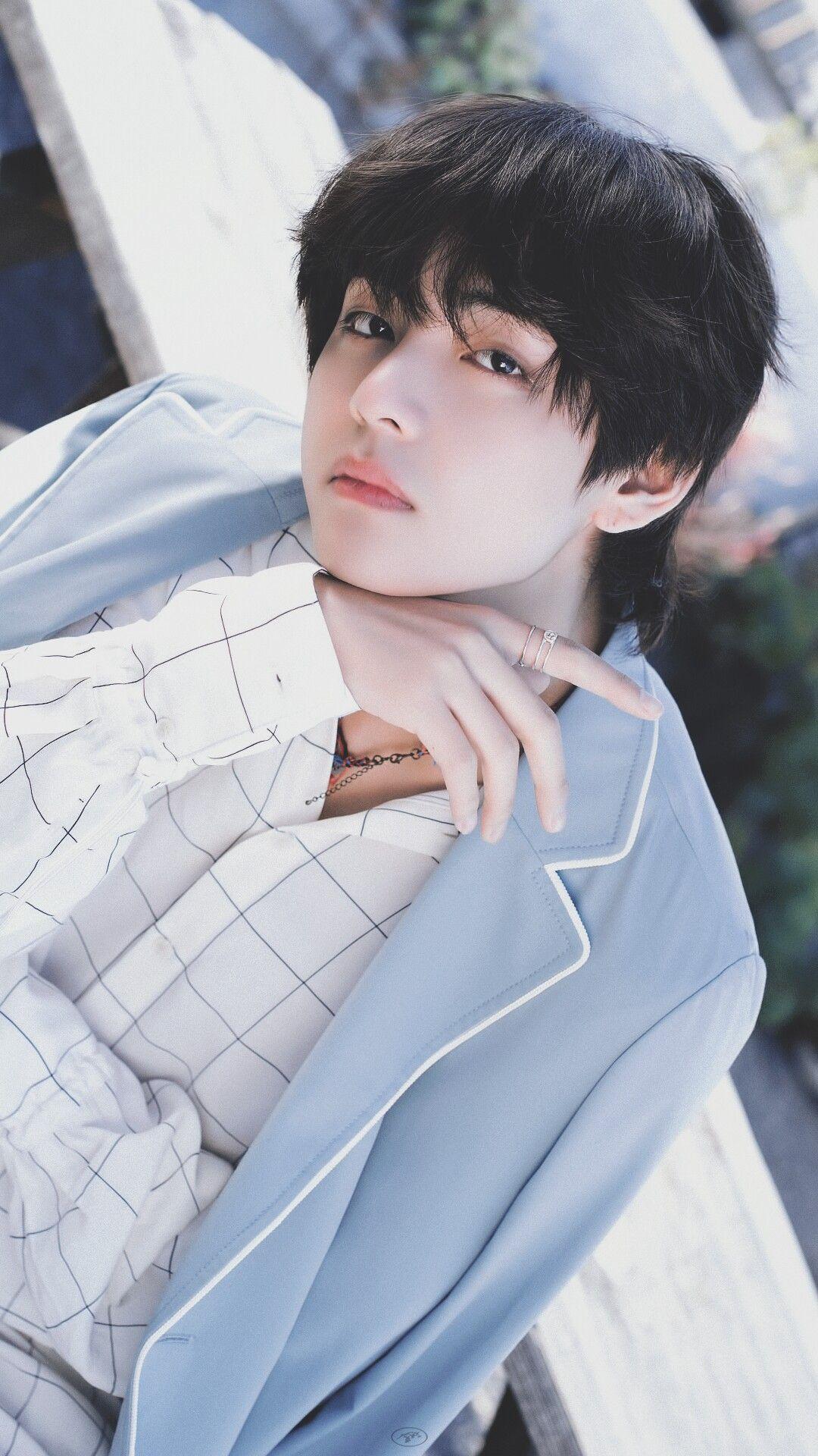 ♡♡♡ Kim Taehyung wallpaper