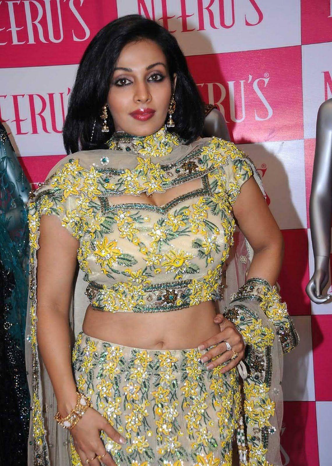asha saini aka flora saini. Actresses, Photohoot