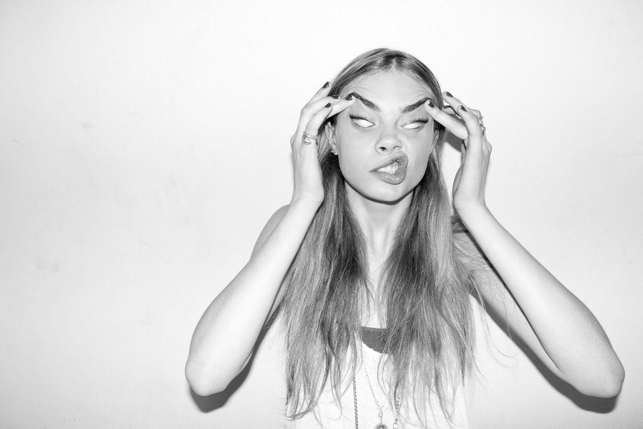 Cara Delevingne Wallpaper HD Desktop