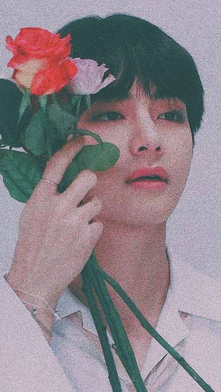 Taehyung Aesthetic Wallpapers - Wallpaper Cave