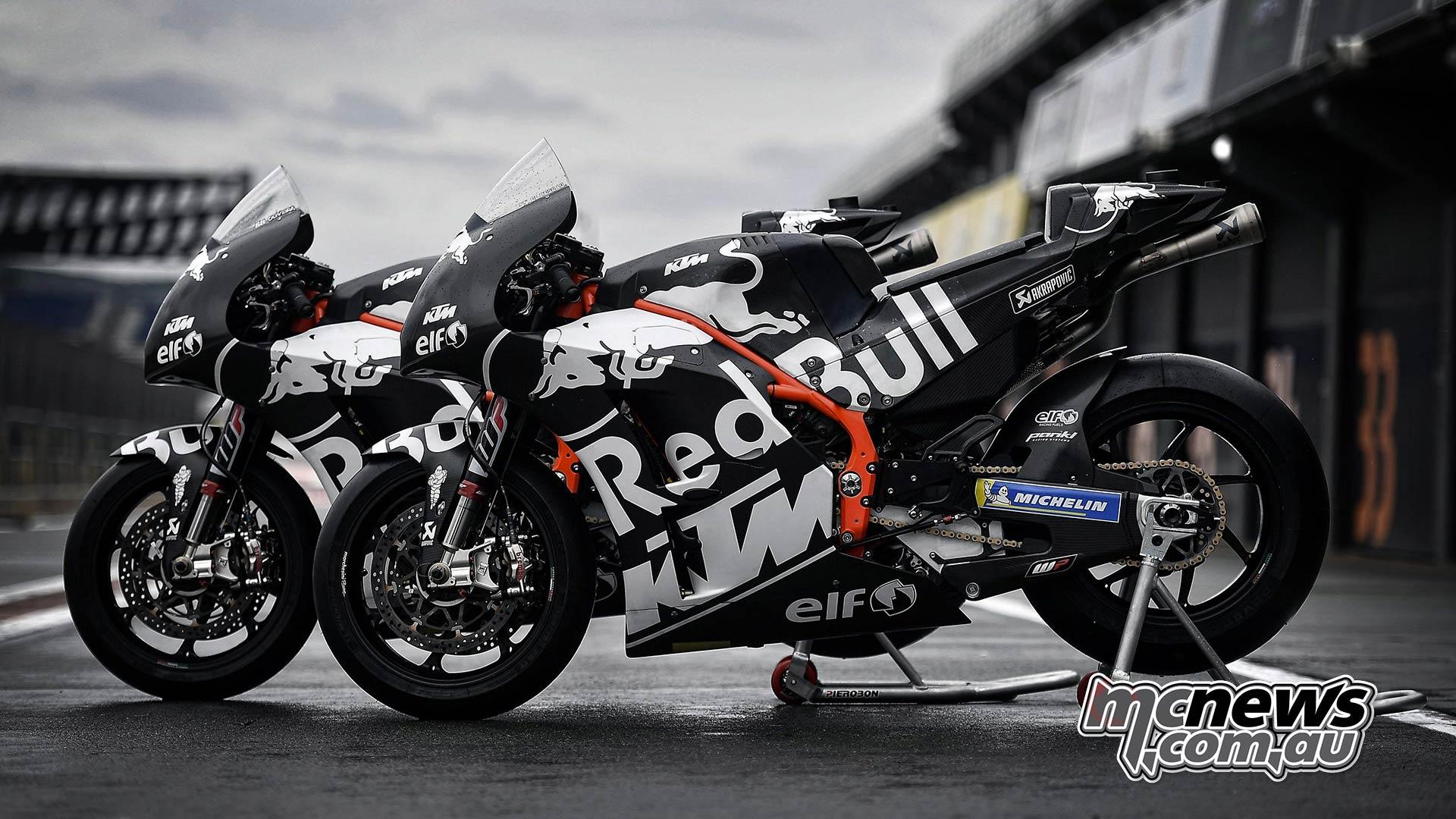 Petronas Yamaha SRT 2019 Wallpaper