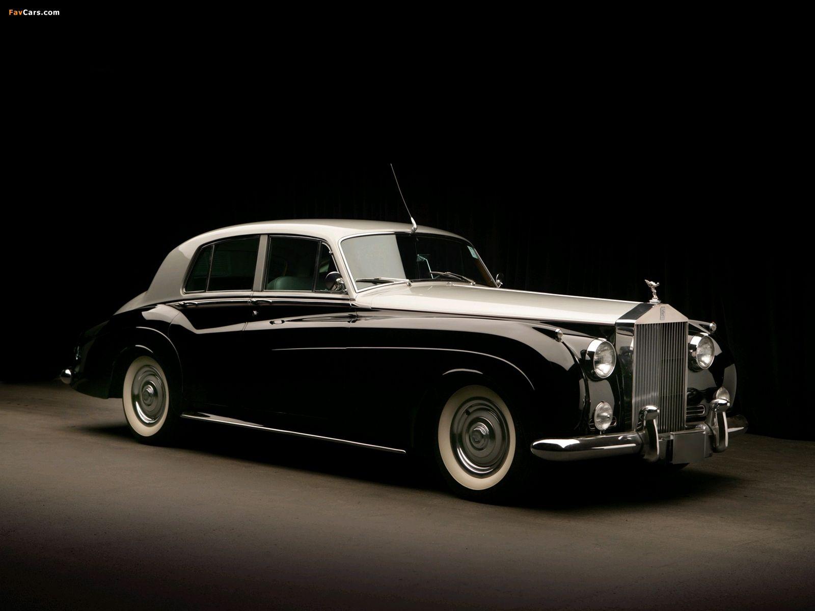 Rolls Royce Silver Cloud. vintage cars. Rolls