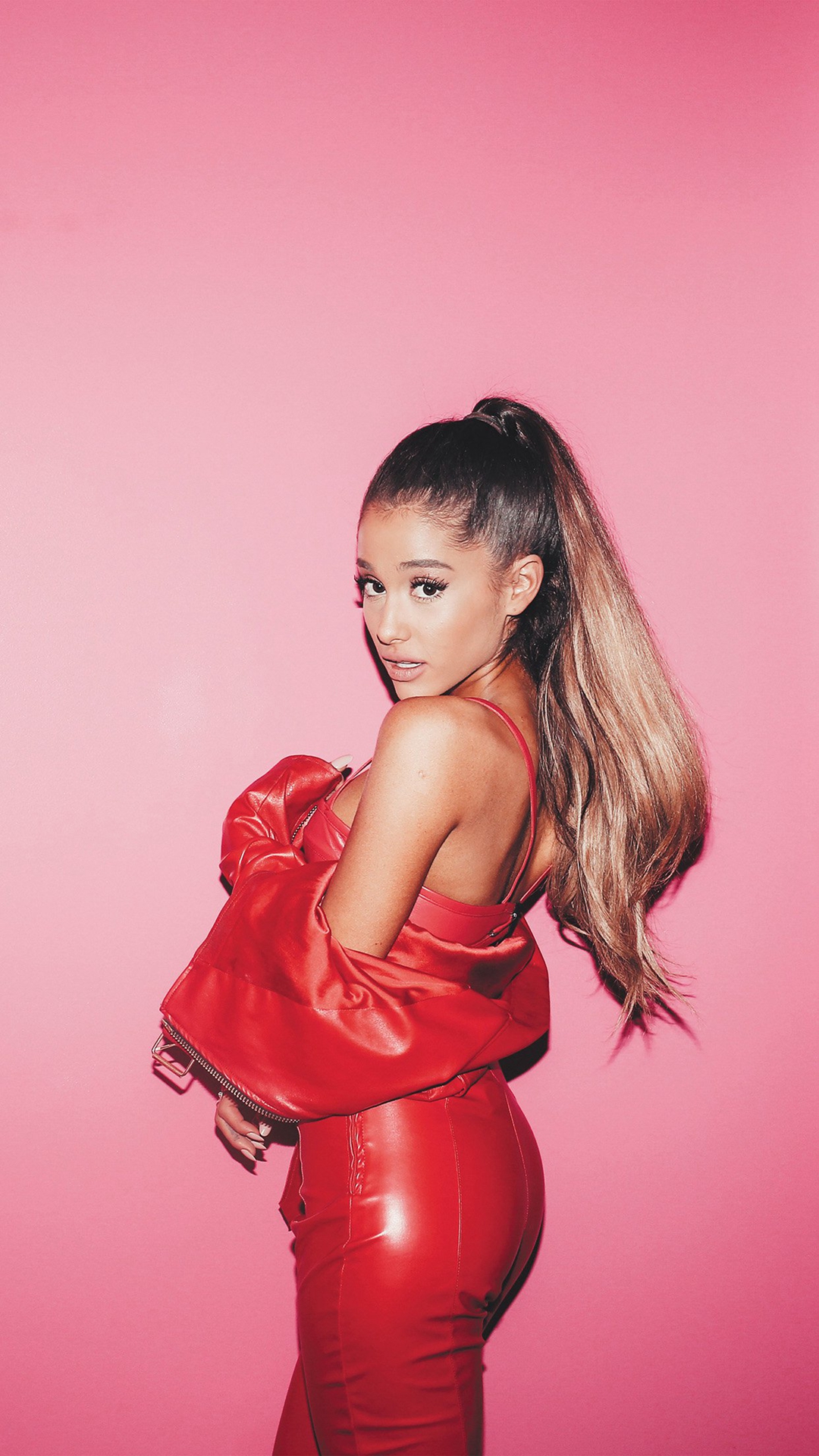 Ariana Grande Pink Pose Music Girl iPhone 8 Wallpaper Free