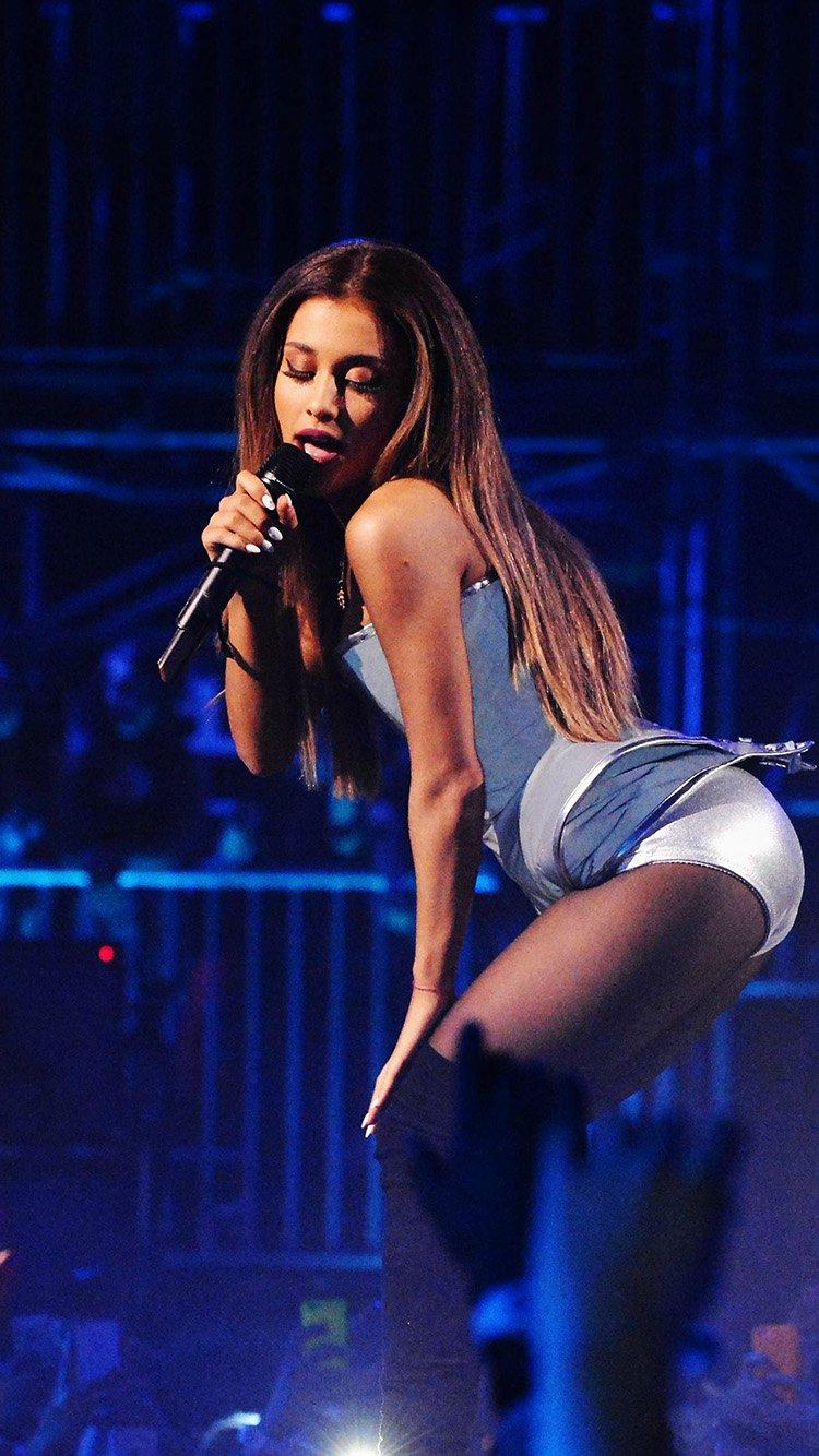 Ariana Grande Music Concert Blue Beauty IPhone