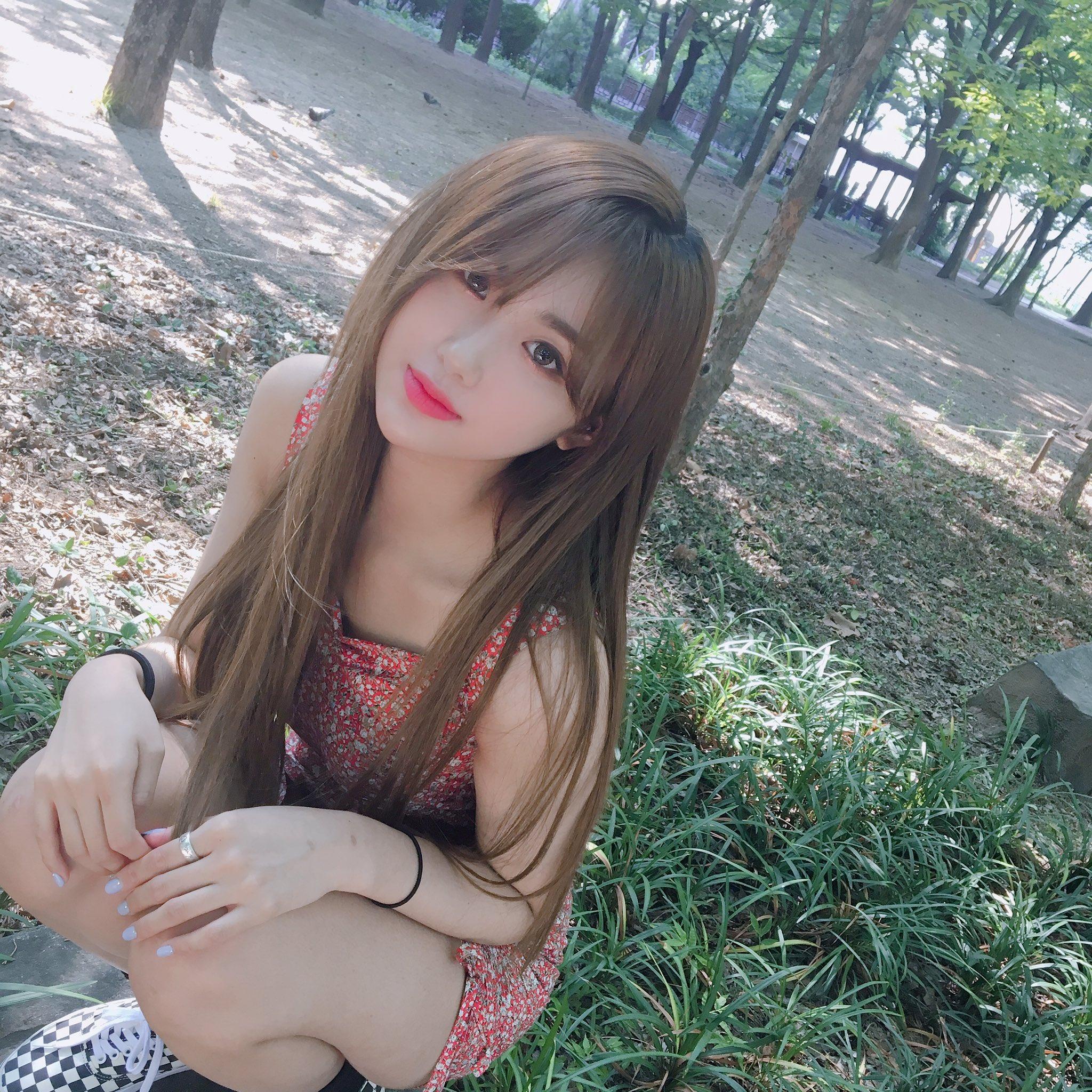 Aisha KPOP Image Board